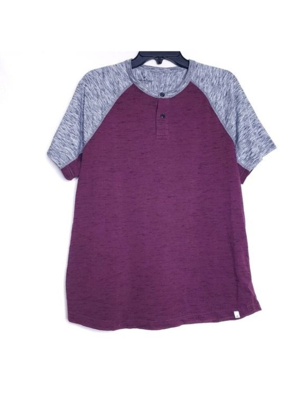 American Eagle Red & Gray Active Flex Short Sleeve Henley T-Shirt Men's Medium